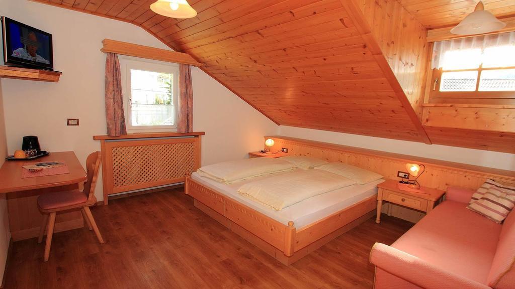 Bed And Breakfast Iman Santa Cristina Val Gardena Rom bilde